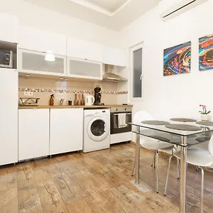 https://funny-nature.inbudapesthotels.com