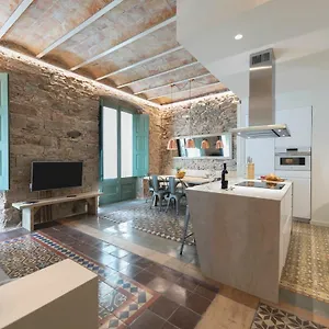 Bravissimo Mercaders, Beautiful 3 Bedroom Apartment Girona